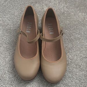 Bloch Tan tap shoes